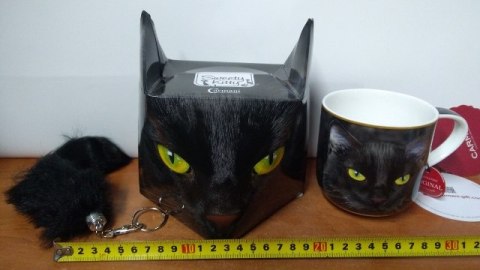 Kubek ceramiczny 500ml + brelok CZARNY KOT CARMANI | 017-0024
