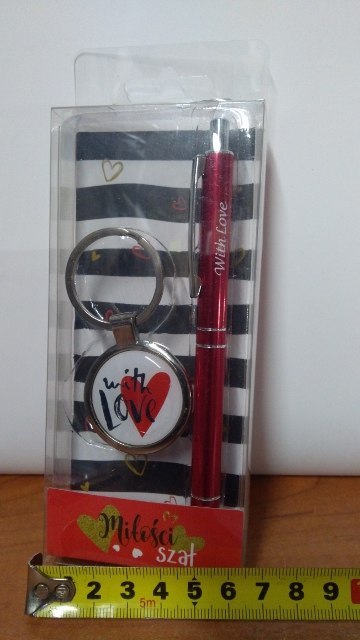 Zestaw brelok + długopis WITH LOVE