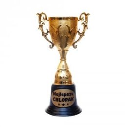Puchar prezent z napisem 