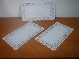 Serwetki papierowe ażurowe 14x24 A'100