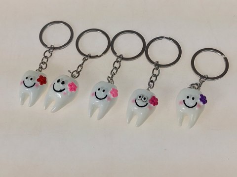 Brelok 12szt. ZĄBEK