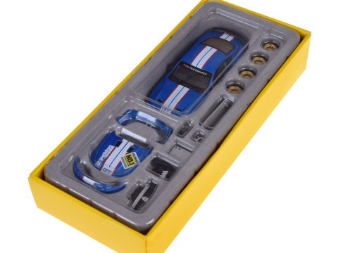 Zestaw metalowe auto TUNING licencjonowane Ford Mustang GT 1:42 ZA5057