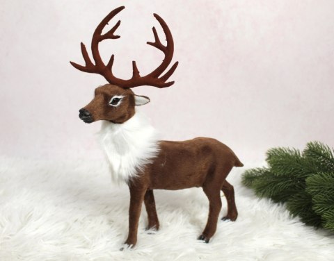Figurka renifer jeleń ciemnobrązowy 30 x 40cm MCD-2507