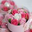 Bukiet kwiatów mydlanych w pudełku flowerbox mały B-2938