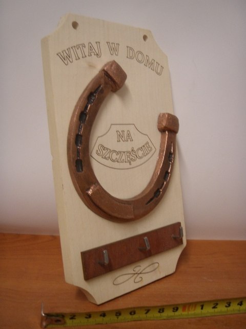 Deska na klucze wieszak PODKOWA 21x12,5cm NR.9