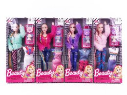 Lalka z dodatkową sukienką