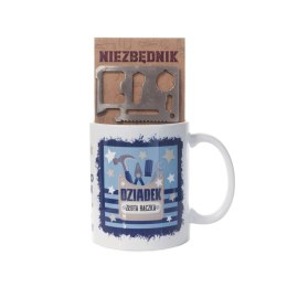Kubek ceramiczny z napisem NIEZBĘDNIK DZIADKA z narzędziem wielofunkcyjnym.