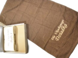 Ręcznik haftowany 50 x 100 cm 2szt. w pudełku dla Ukochanej Babci / Dziadka