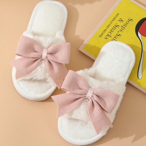 Ciepłe kapcie z kokardą ocieplane, antypoślizgowe PAN06R38, rozmiar 38