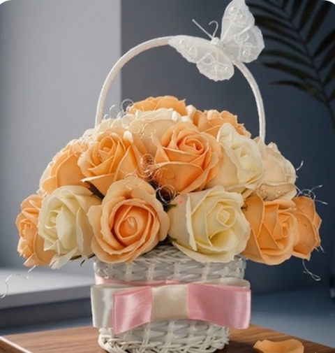 Flower Box Bukiet w koszyku B4