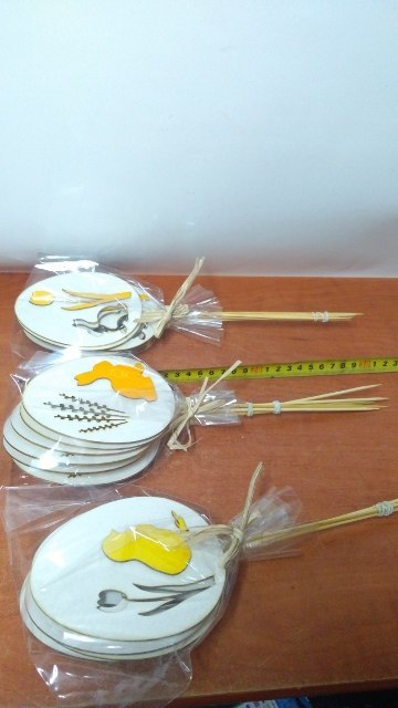 Jajka drewno na piku 6szt.